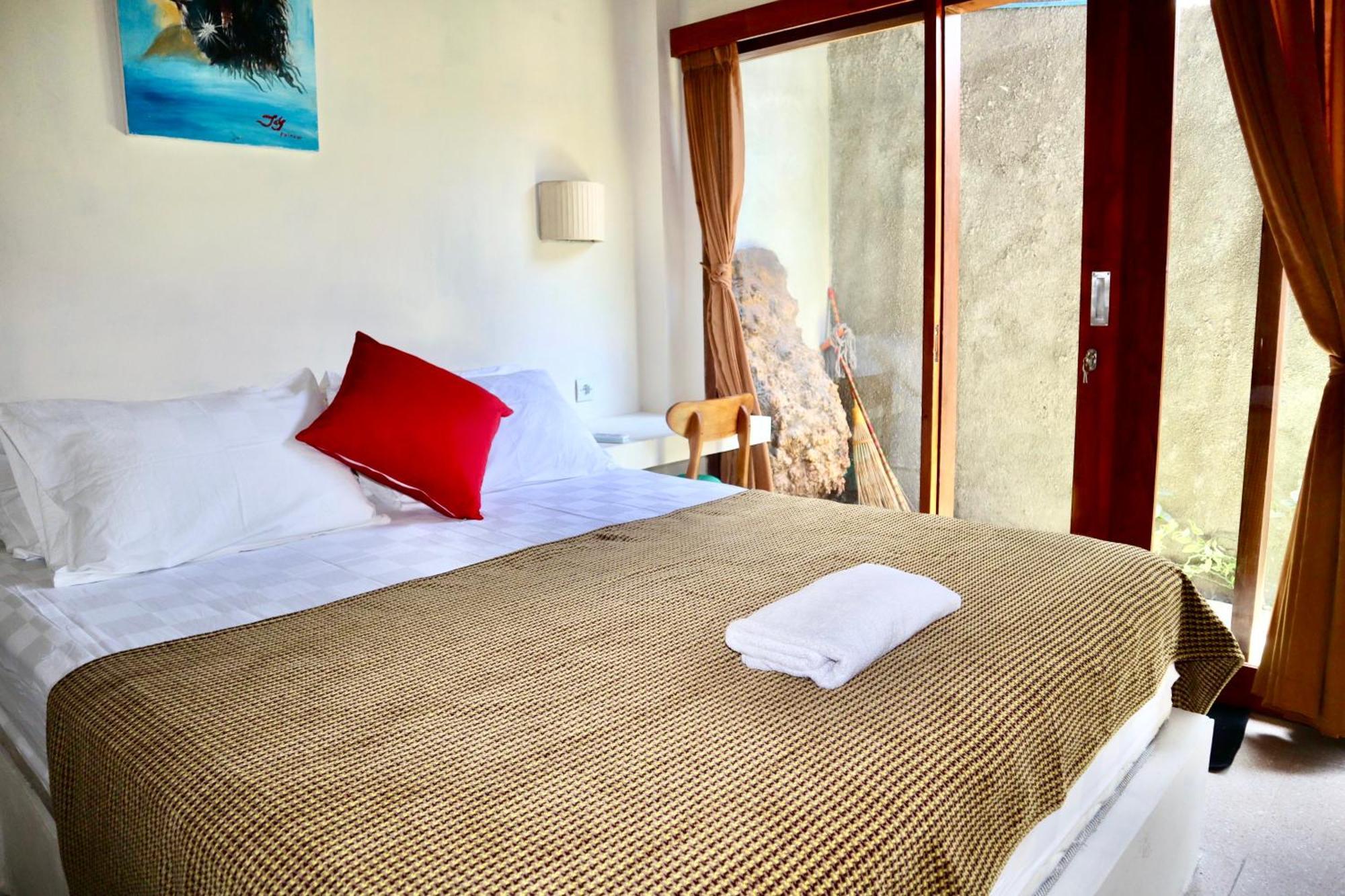 Pranajaya Oasis Villa Теджакула Екстериор снимка