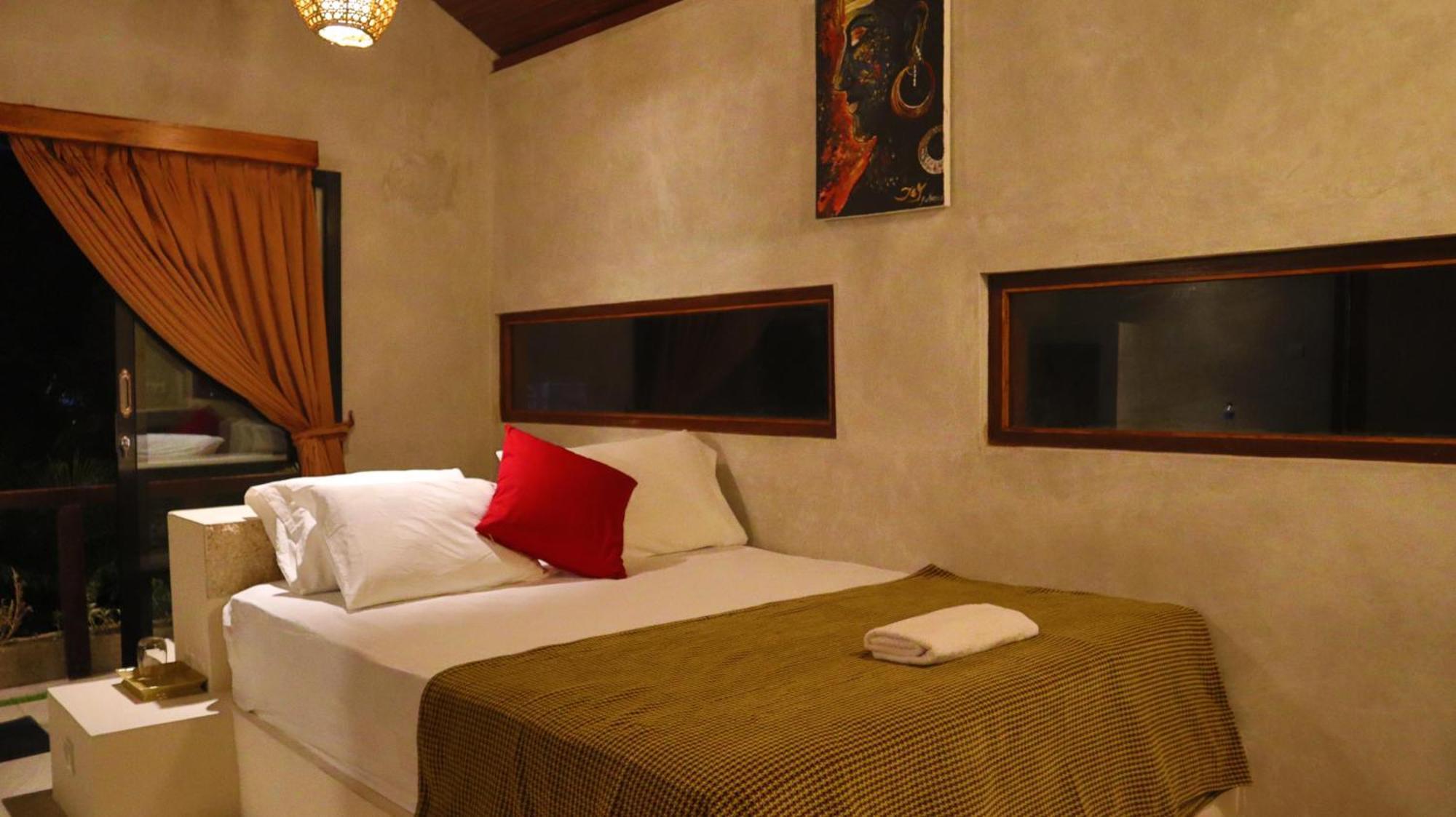 Pranajaya Oasis Villa Теджакула Екстериор снимка