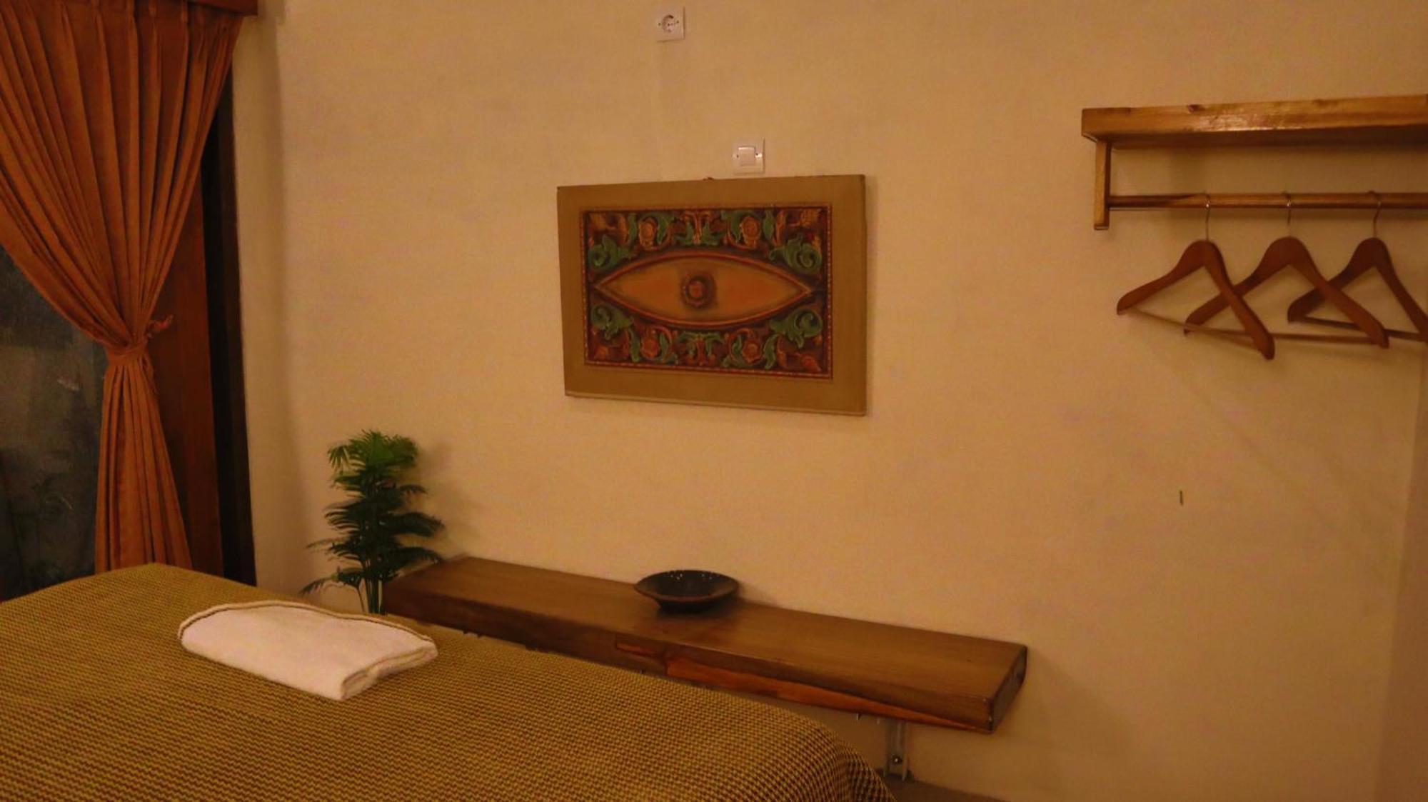 Pranajaya Oasis Villa Теджакула Екстериор снимка