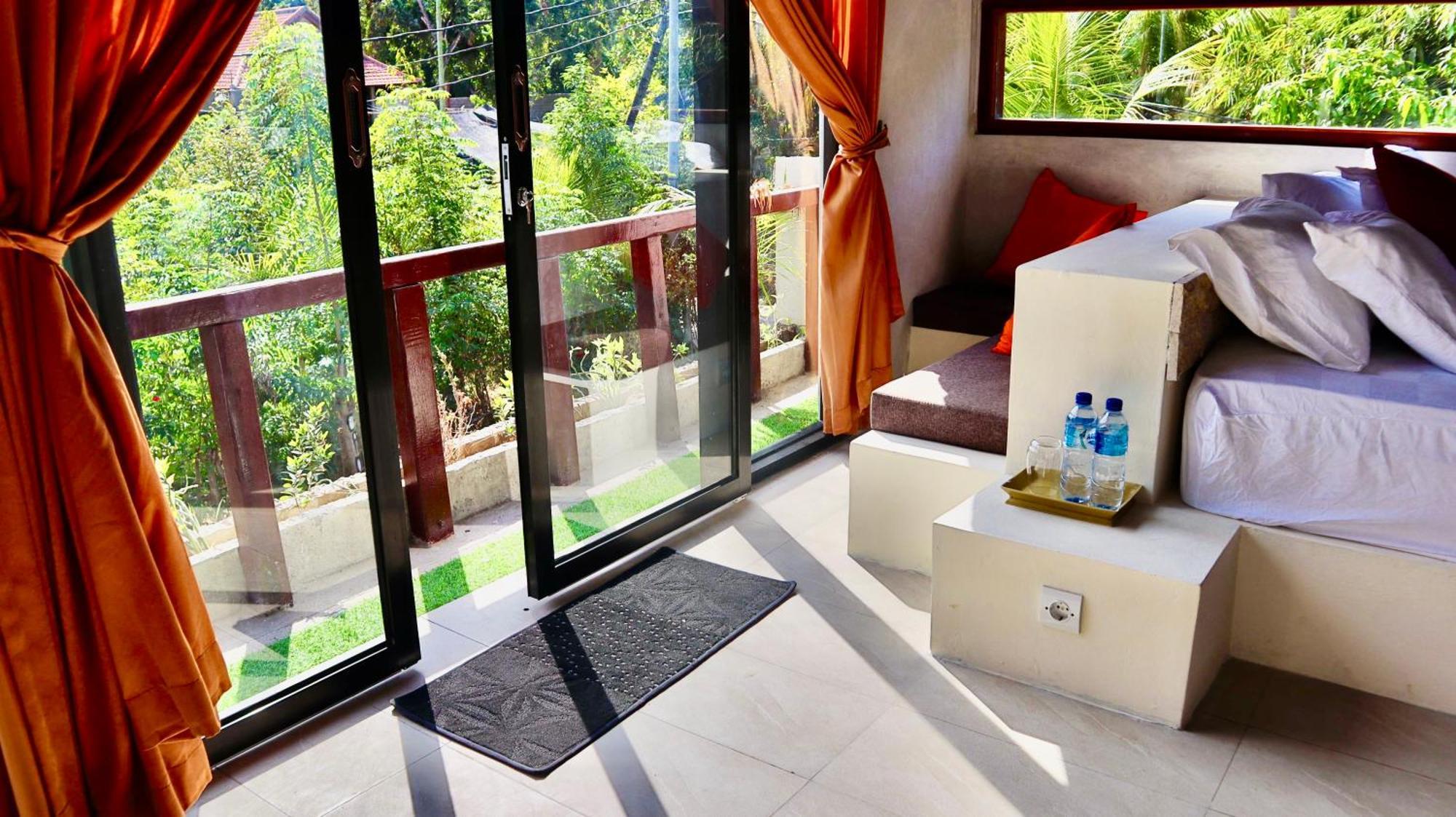 Pranajaya Oasis Villa Теджакула Екстериор снимка